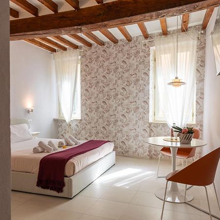 Hotel Glam Parma Esterno foto